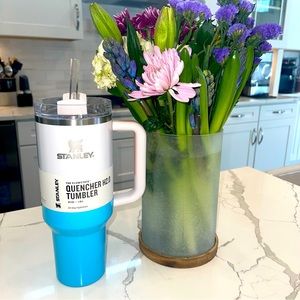 COPY - NWT Limited Edition Stanley 40oz Stainless Steel Adventure Quencher Pool…